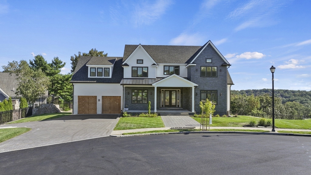 תמונה של הנכס: 4 Oneil Way, Saugus
