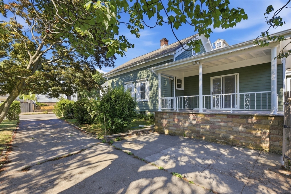 房源照片：501 Pine St, Fall River