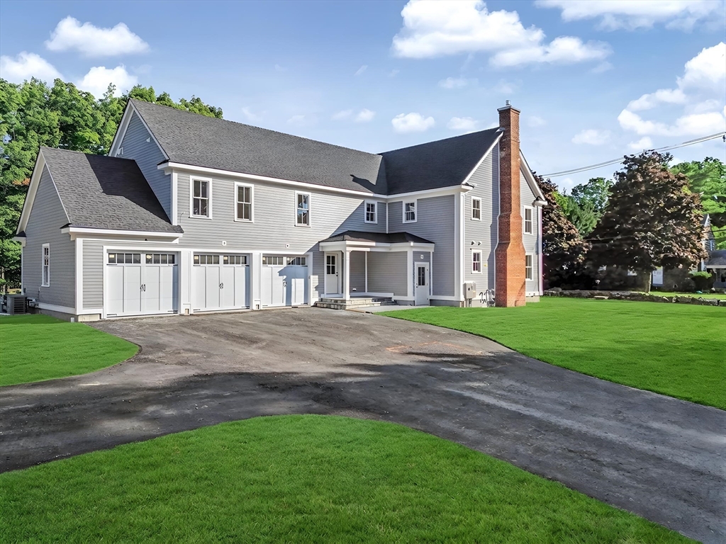 תמונה של הנכס: 27 Ash St, Hopkinton