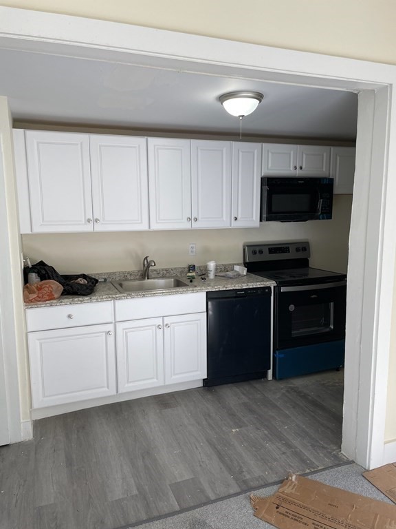 תמונה של הנכס: 8-10 School St #1, Amesbury