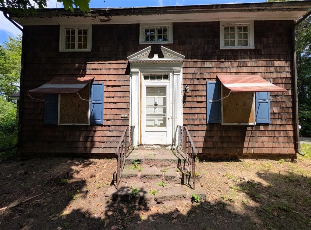 תמונה של הנכס: 46 Turners Falls Road, Greenfield
