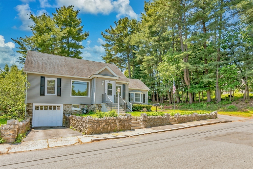 תמונה של הנכס: 4 Capitol Street, Methuen