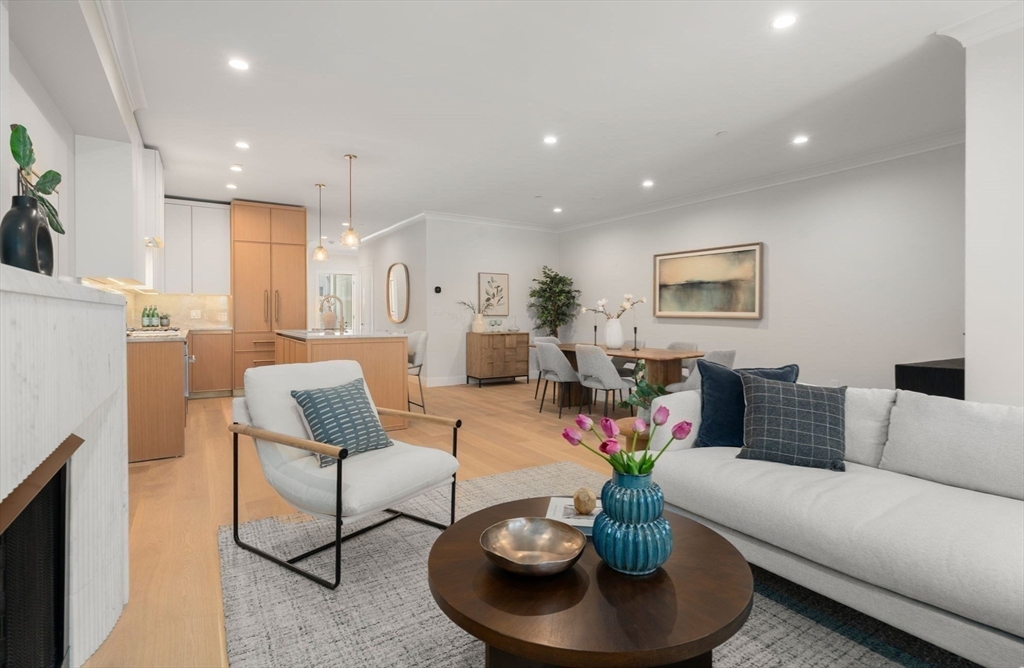 תמונה של הנכס: 144 Worcester Street #II, Boston