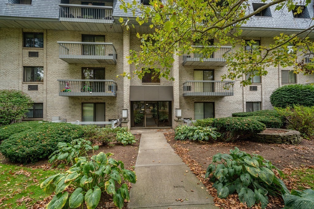 תמונה של הנכס: 85 Commons Drive #301, Shrewsbury