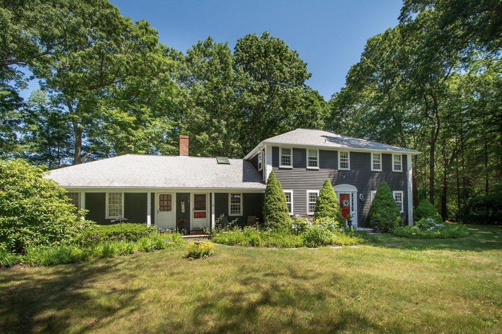 תמונה של הנכס: 4 Old Forge Rd, Scituate