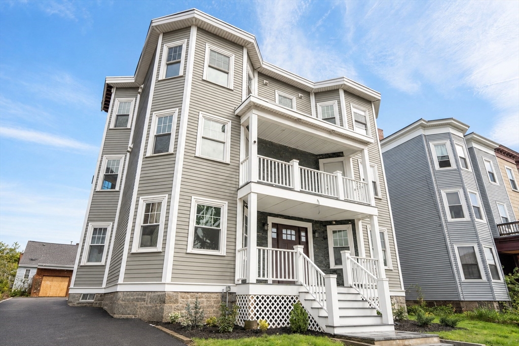 תמונה של הנכס: 679 Columbia Road #3, Boston