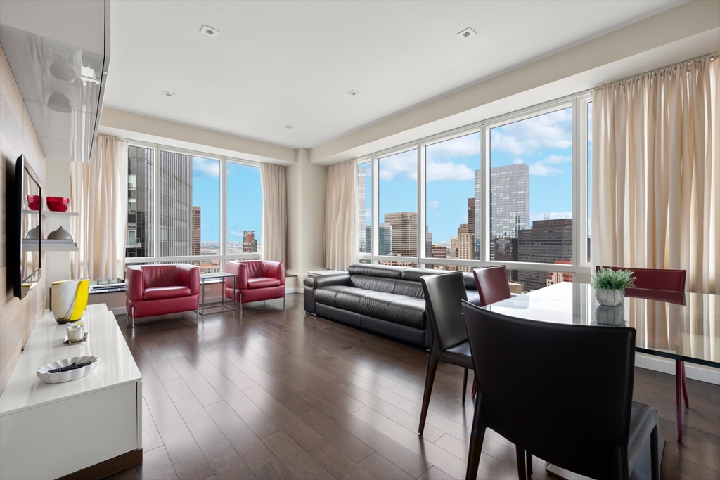 2 Avery St #35G, Boston