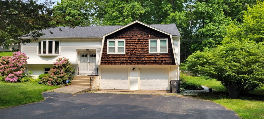 房源照片:48 Badger Rd, Framingham
