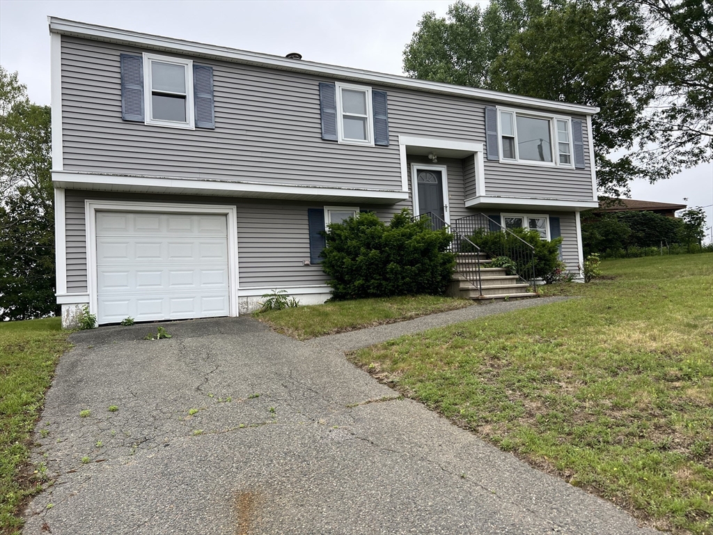 תמונה של הנכס: 11 Skyview Lane, Woburn