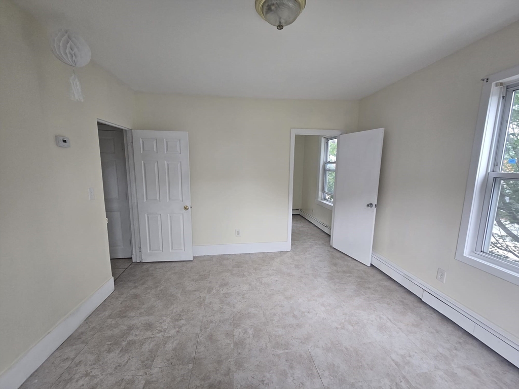 תמונה של הנכס: 111 Brookline Street #2, Lynn