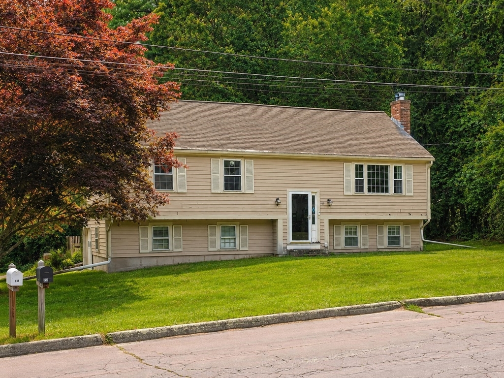 תמונה של הנכס: 140 King James Way, Wrentham
