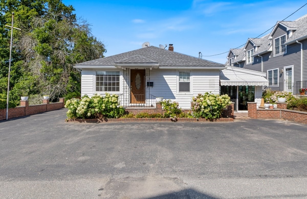 תמונה של הנכס: 8 Luzitania Ave, Gloucester