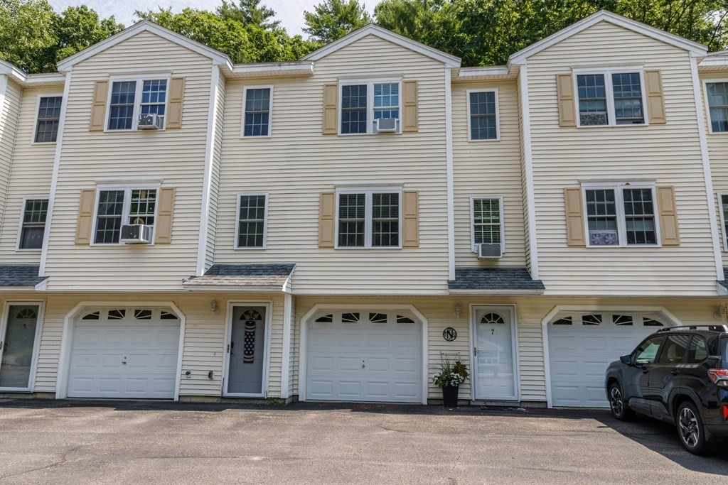 תמונה של הנכס: 350 Riverbend Street #107, Athol
