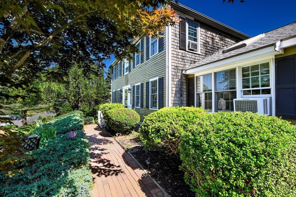תמונה של הנכס: 70 Welton Dr, Plymouth