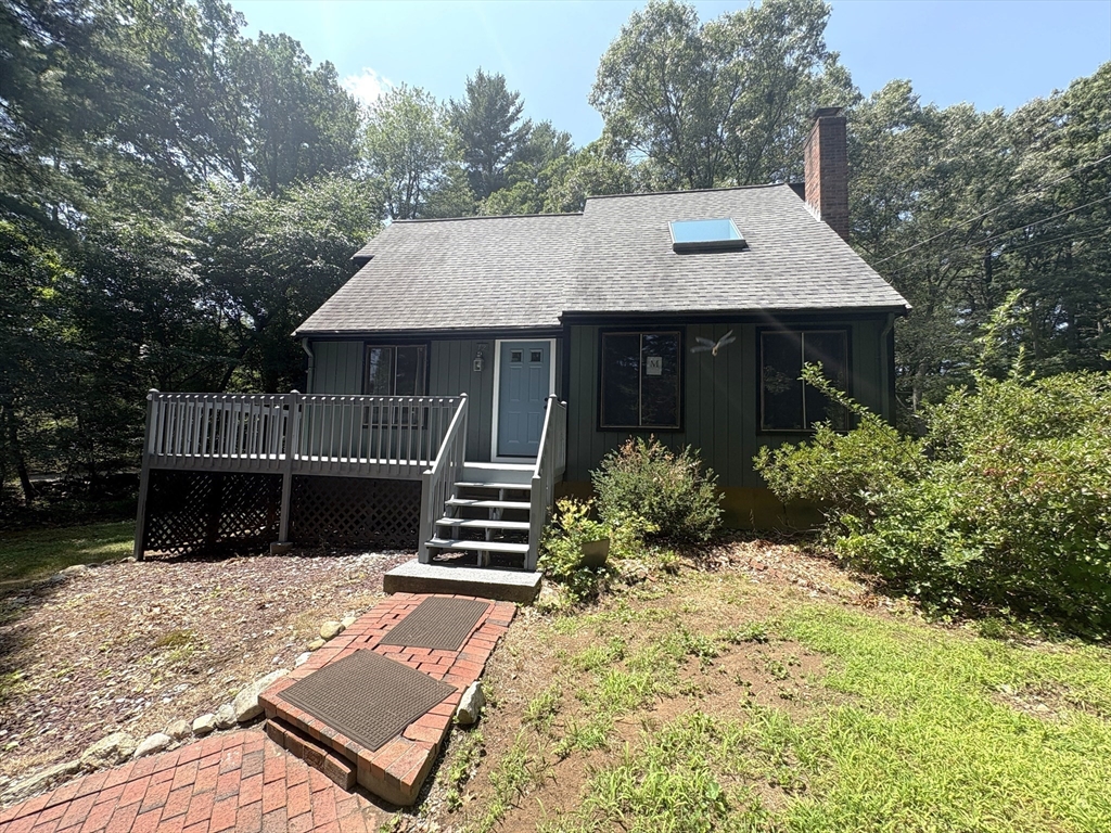 תמונה של הנכס: 12 Walnut St, Millis