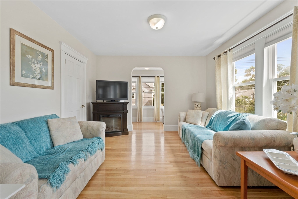 房源照片：10 Newcastle Rd #2, Peabody