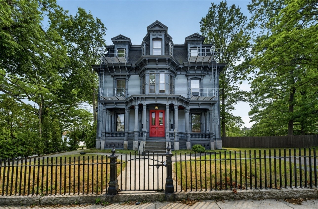 תמונה של הנכס: 533 Locust St #3, Fall River