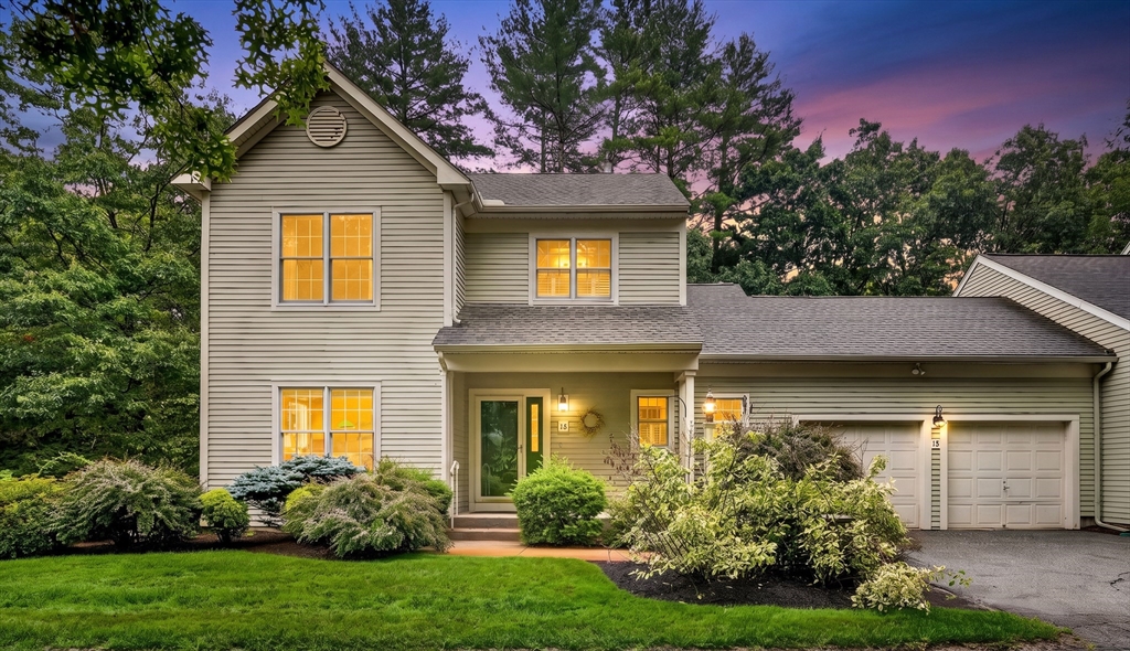 תמונה של הנכס: 15 Hawthorne Lane #15, Bedford