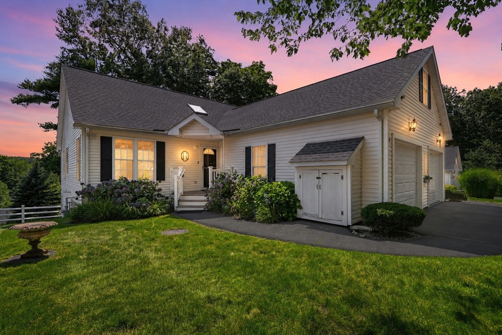 תמונה של הנכס: 48 William Onthank Ln #48, Southborough