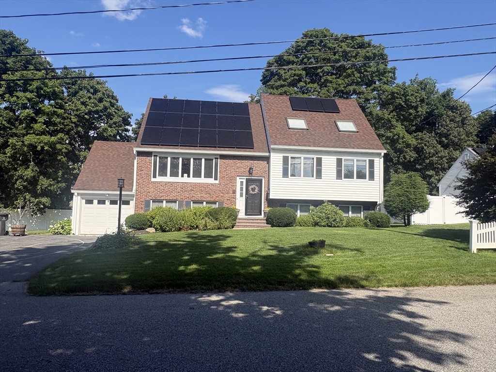 房源照片：4 Crest Road, Framingham