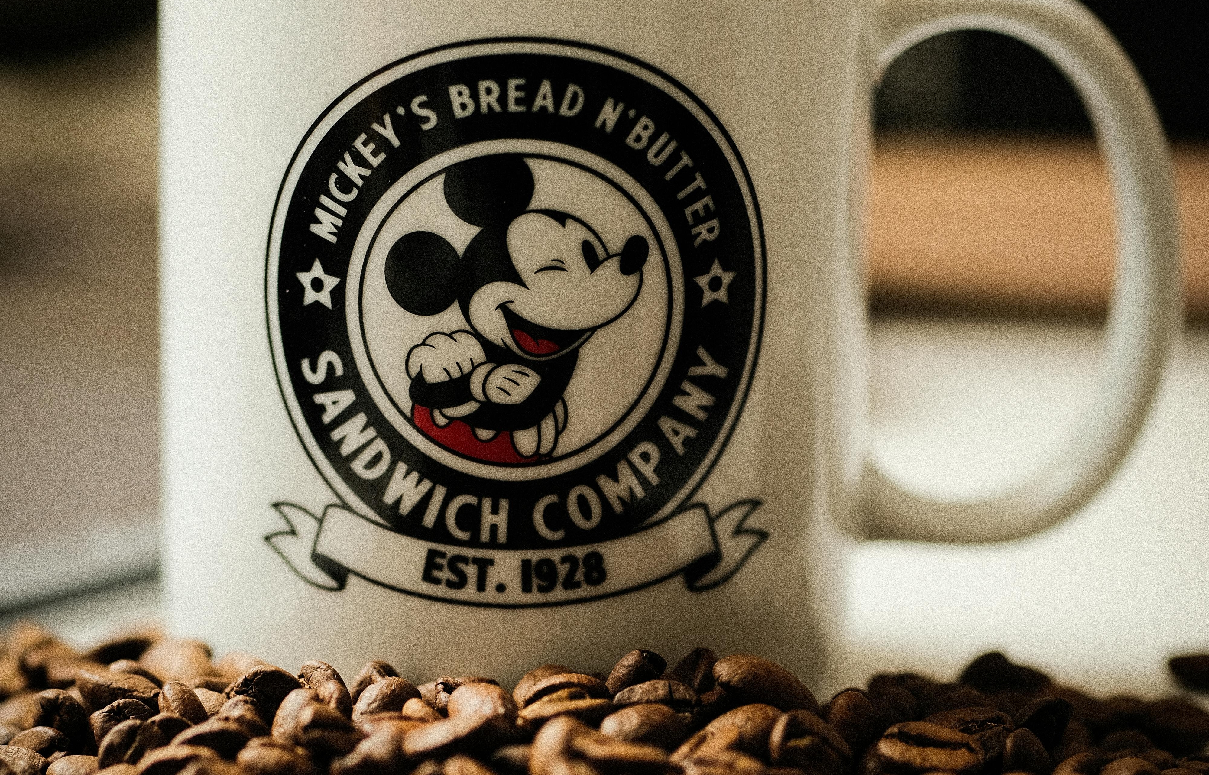 Best Coffee Spots at Disney Parks: Your Ultimate Guide to Magical Caffeine Fixes