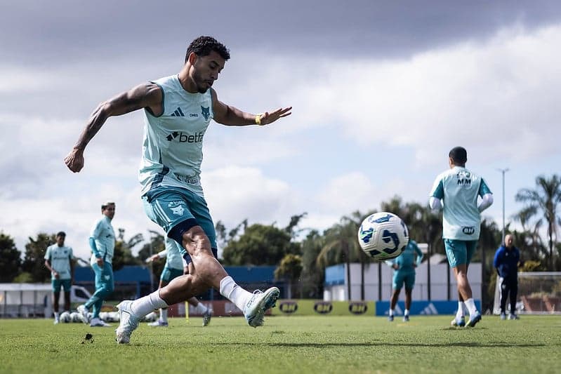 William aponta confiança como fator para recuperar posição no Cruzeiro