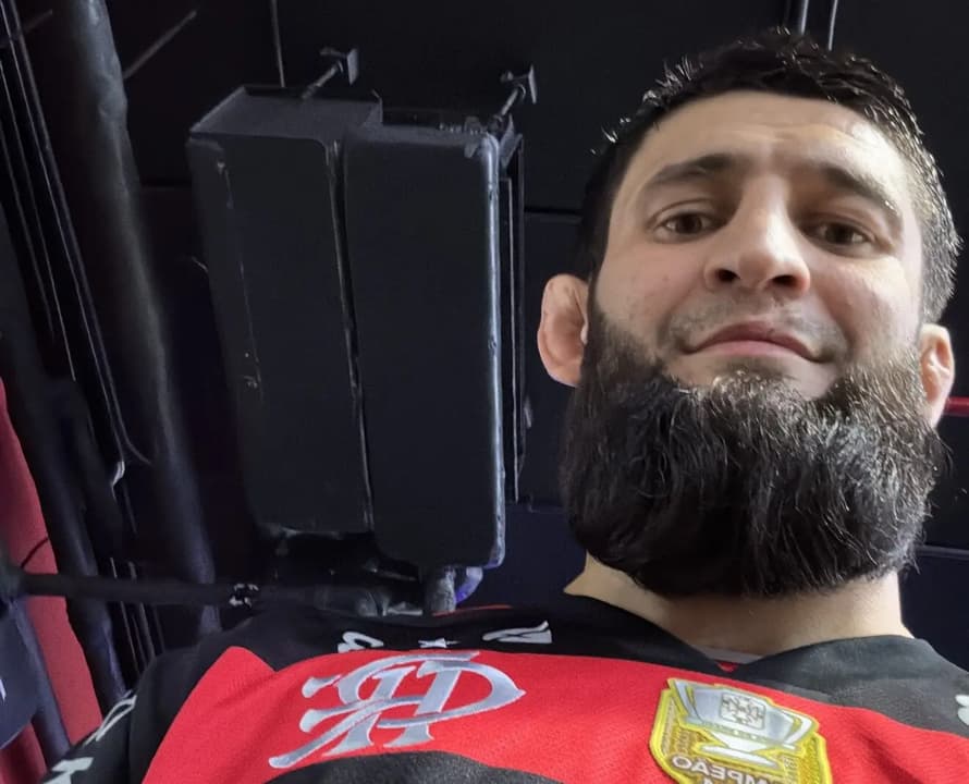 Conheça Chimaev, torcedor do Flamengo e sensação do UFC