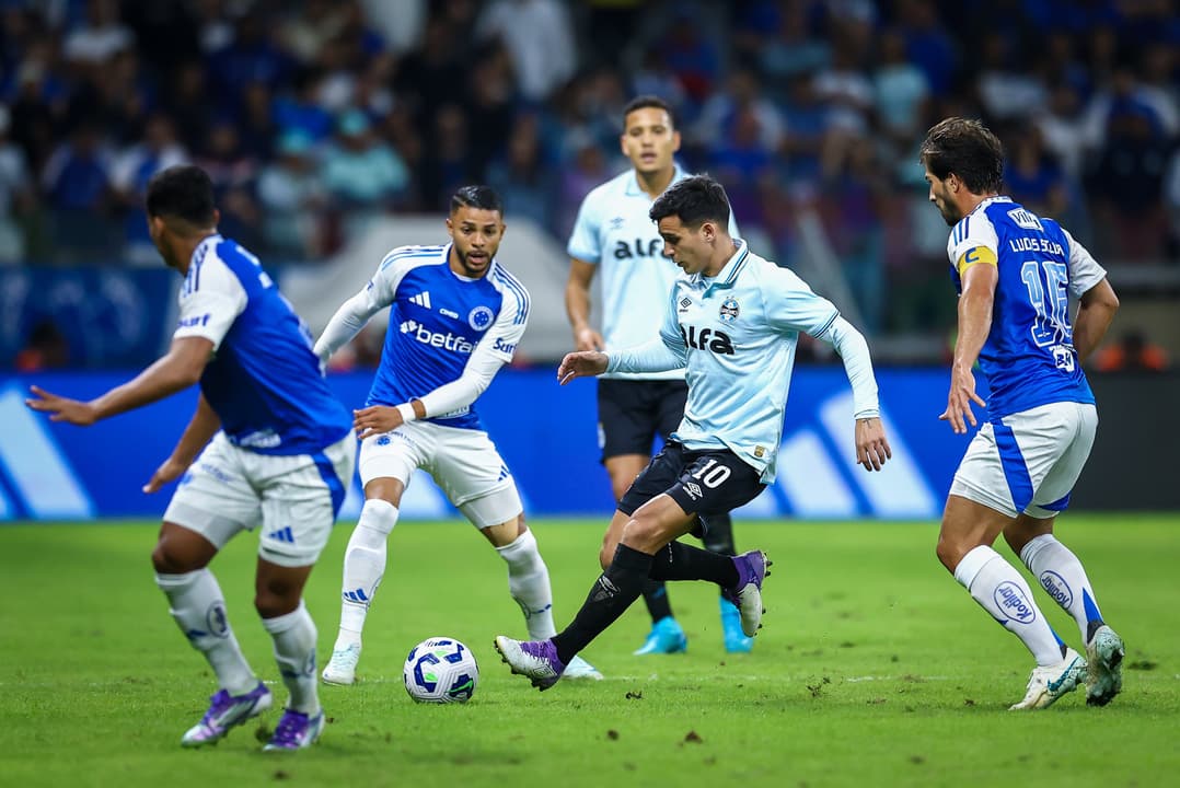 Após goleada, Grêmio terá mudanças contra o Alianza Lima