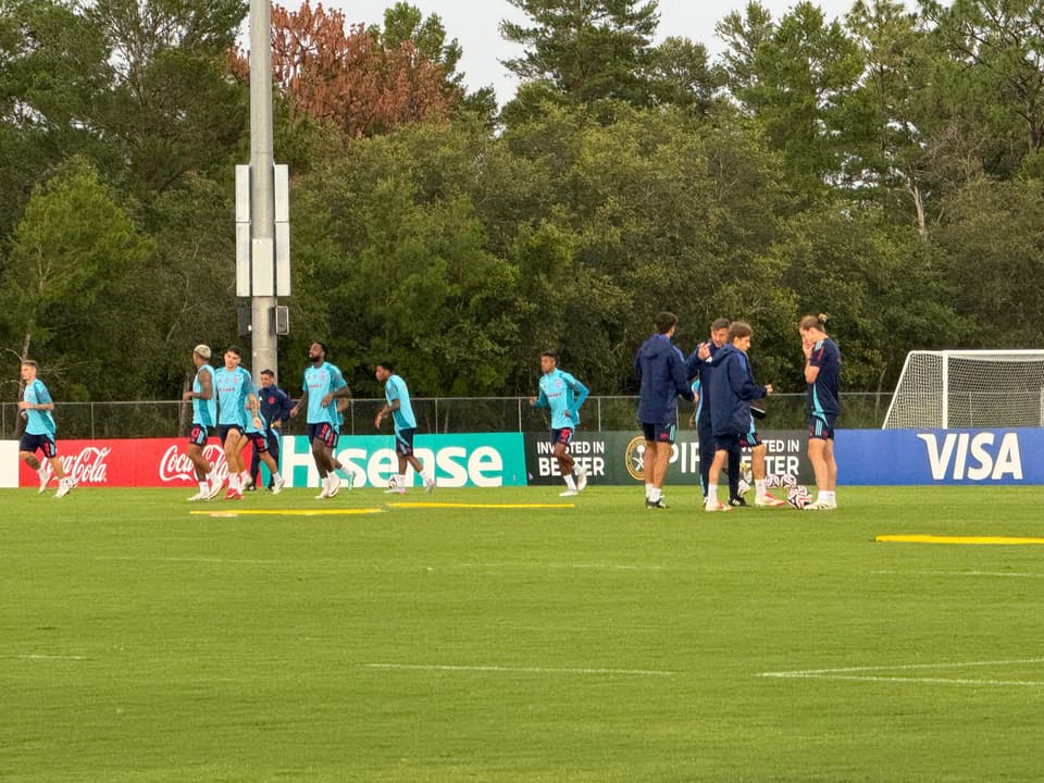 Mundial: De la Cruz treina em campo separado, e Flamengo segue preparação para o Bayern