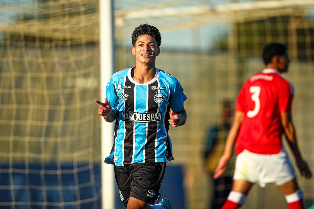 Sub-20: Grêmio vira e mantém Inter na zona de rebaixamento