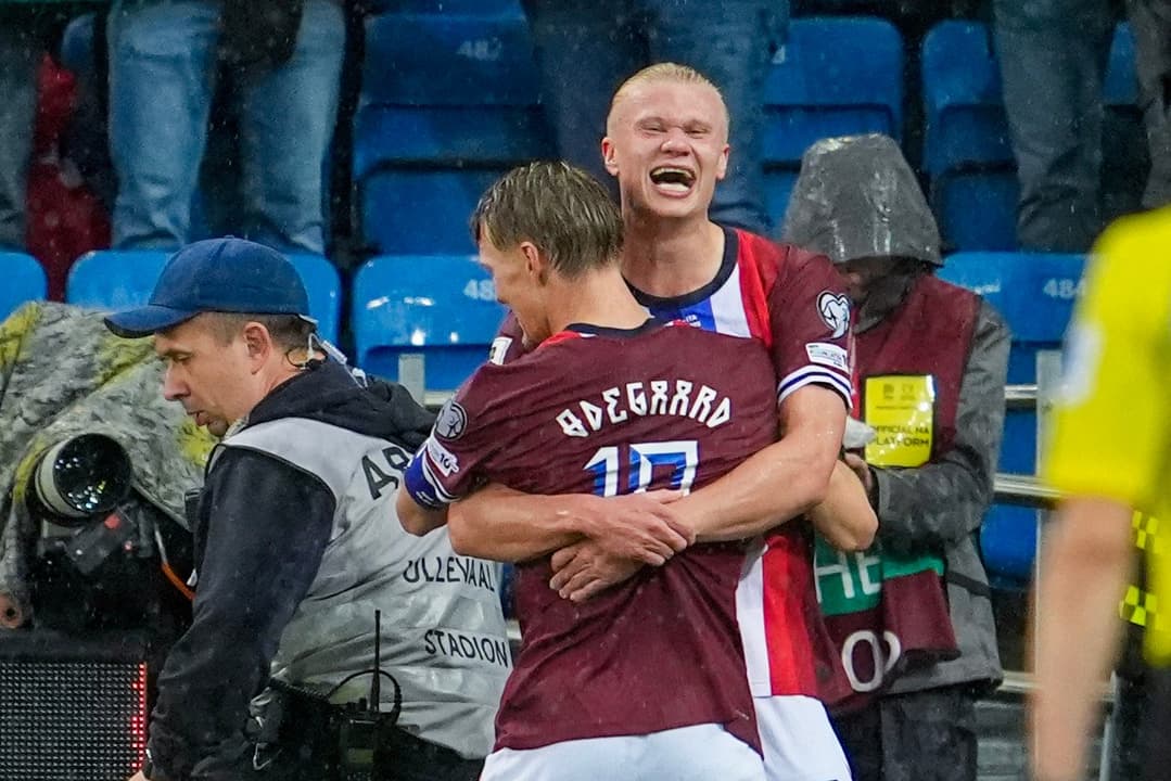 Noruega atropela Itália e se aproxima de vaga na Copa do Mundo