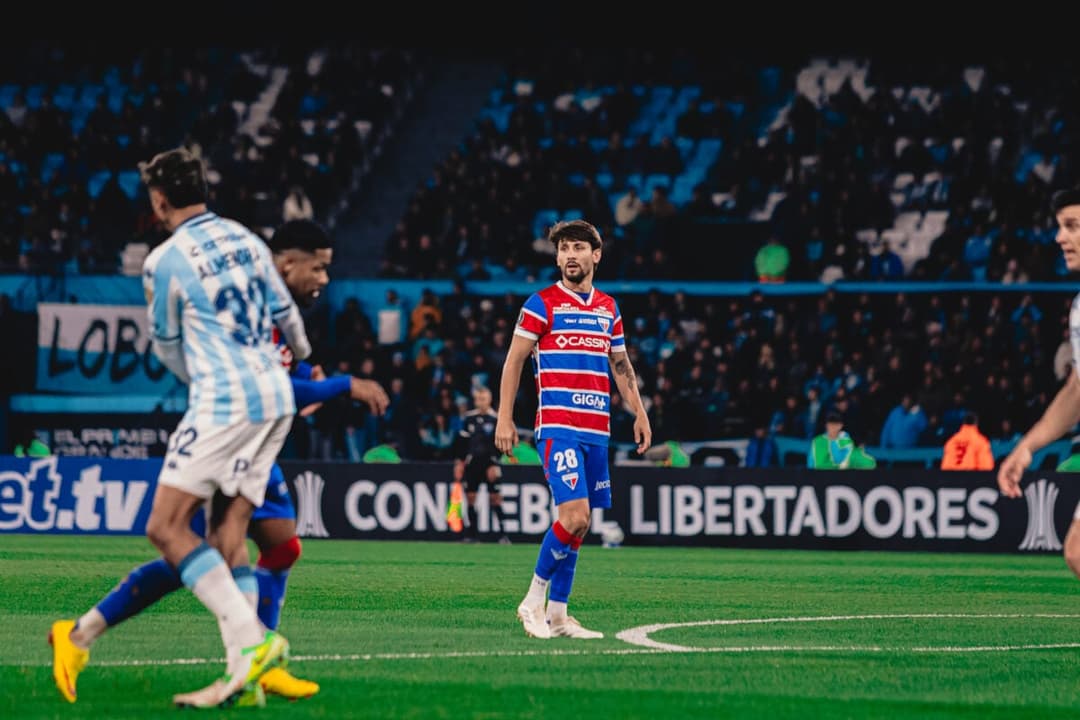Fortaleza confirma saída de meio-campista para clube da Série A