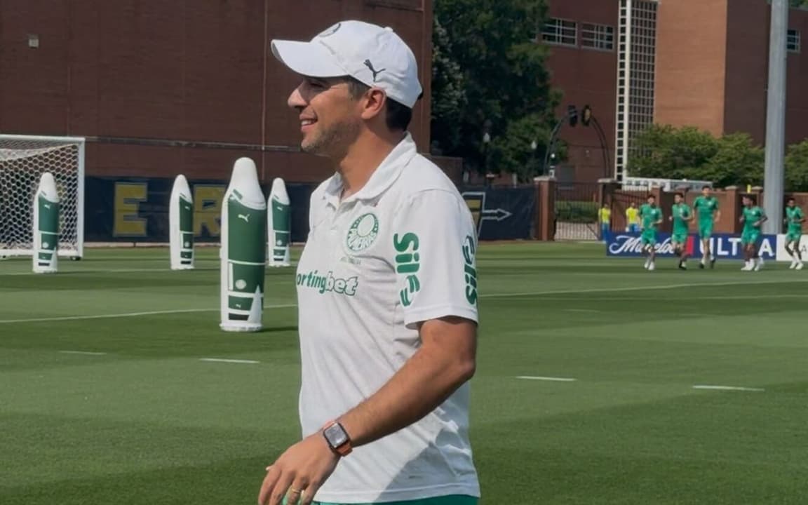 Palmeiras treina com grupo completo, Abel passa 'menu' e convocados realizam recuperação