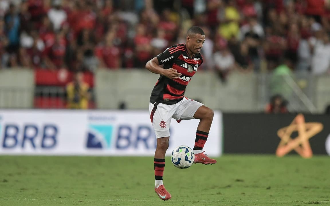 Entenda chances do Flamengo ter Plata e De la Cruz na estreia do Mundial