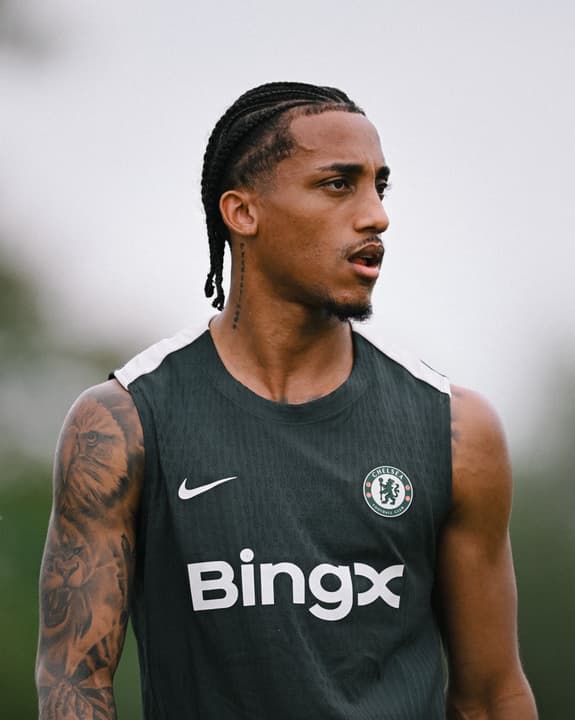 'No Fluminense, vi o futebol de verdade', diz João Pedro, reforço do Chelsea