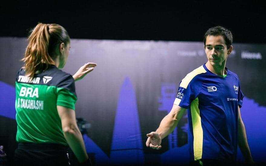 Hugo Calderano e Bruna Takahashi sobem no ranking do tênis de mesa