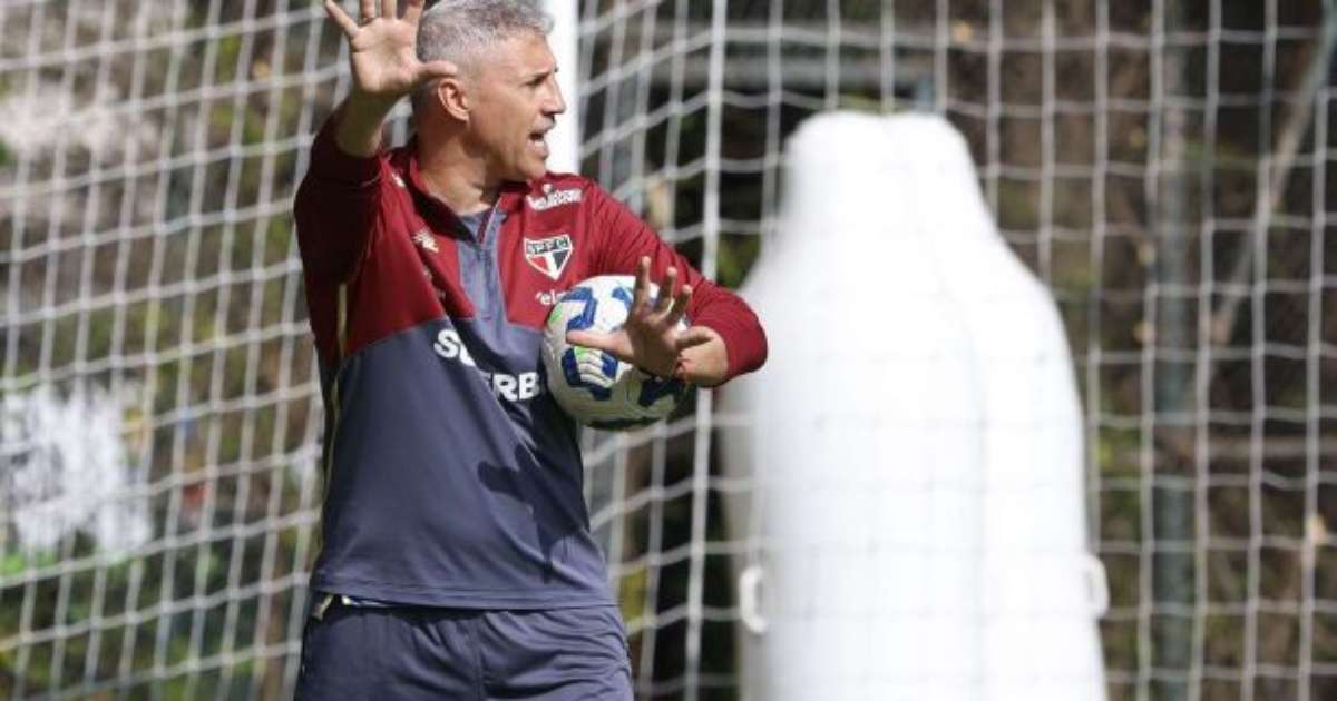 São Paulo finaliza preparação para encarar o Bragantino sem Lucas Moura