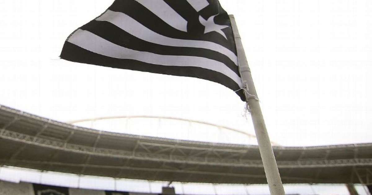 Jornalista tira o Botafogo da briga pelo título do Brasileirão