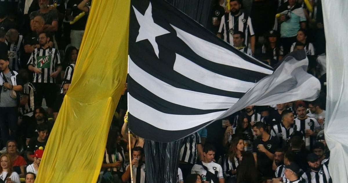 Jornalista crava desempenho do Botafogo em liga da Europa: