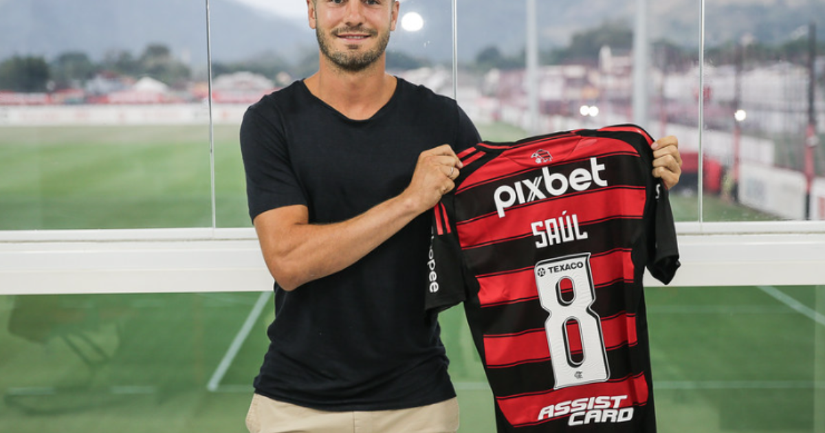 Saúl revela que recebeu proposta da Europa, mas preferiu jogar no Flamengo