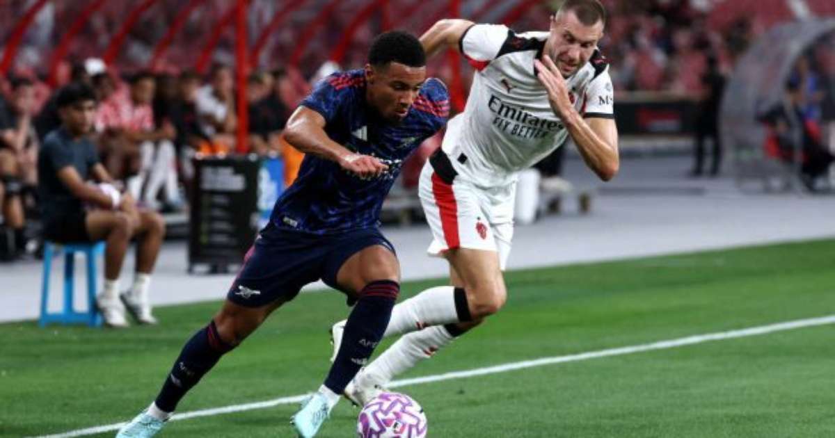 Arsenal vence o Milan no primeiro amistoso da pré-temporada
