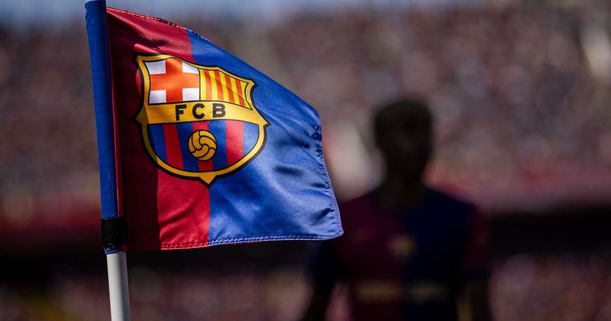 Nova contratação do Barcelona pode obrigar time a negociar atacante