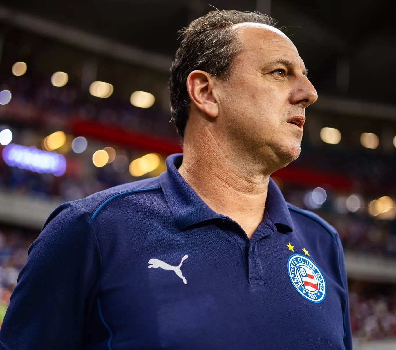 Bahia renova com Rogério Ceni até 2027 e reafirma confiança em projeto a longo prazo