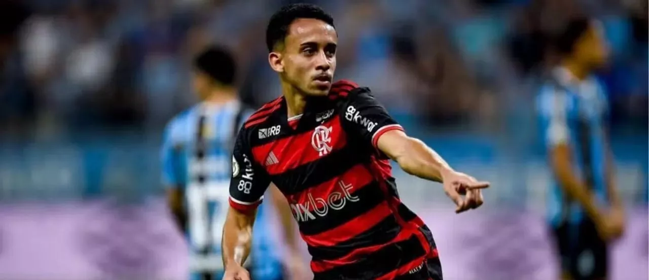 Cruzeiro fica perto de comprar meia do Flamengo por R$ 22 milhões