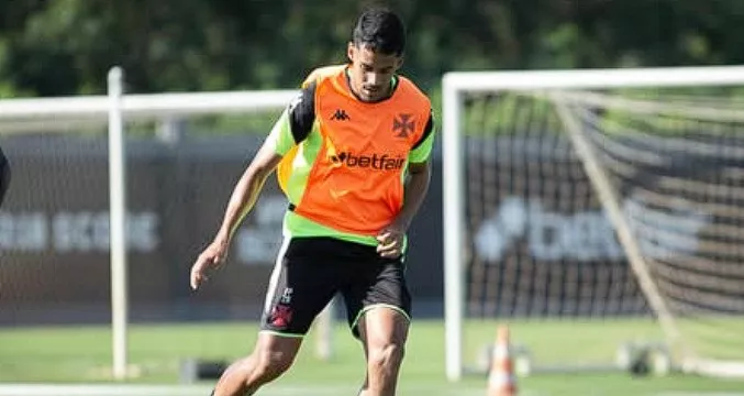 Vasco libera Lucas Oliveira para acerto com Sport por empréstimo