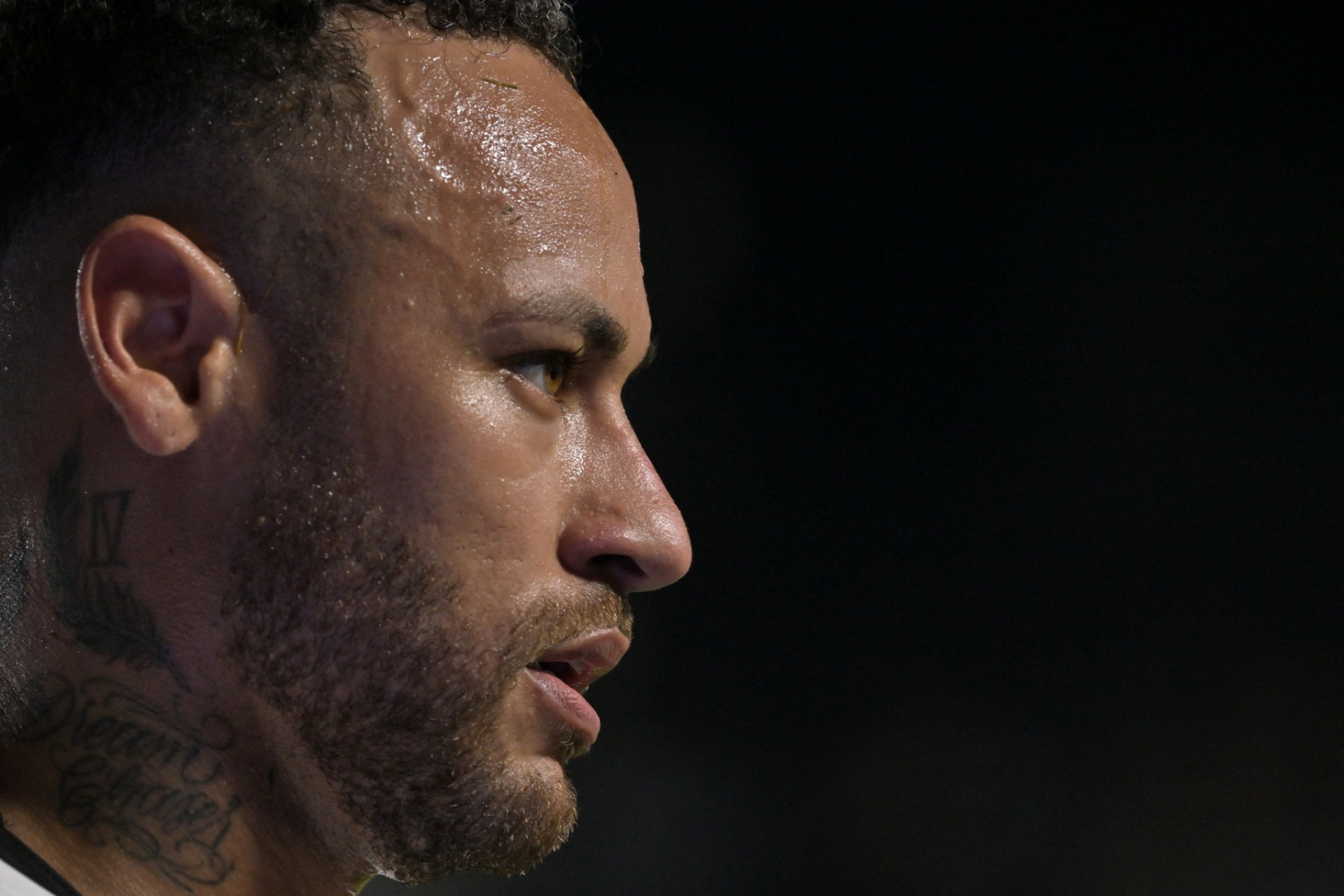 Ancelotti explica Neymar fora da Seleção: 'Precisa estar 100%, não 80'