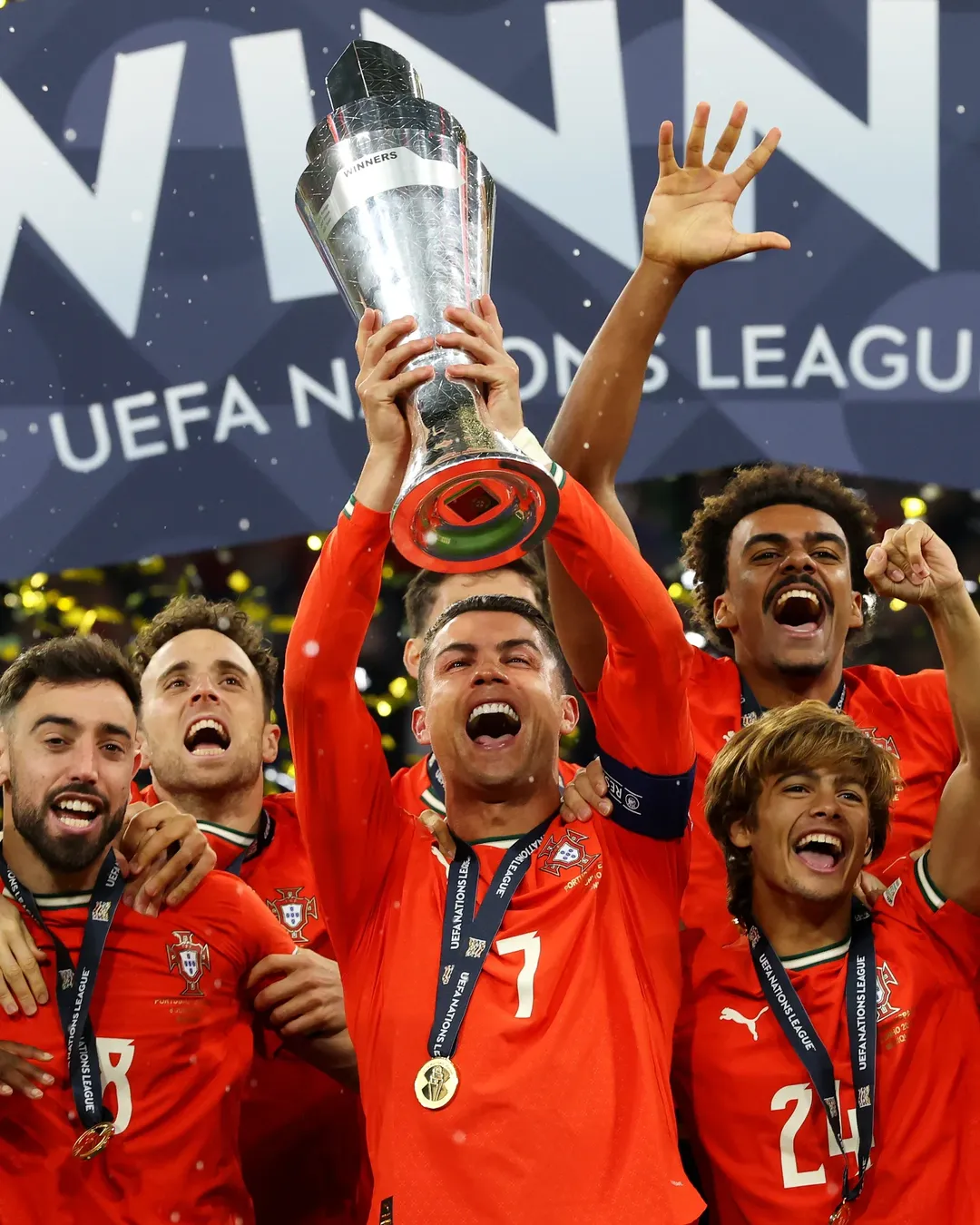 Cristiano Ronaldo revela sacrifício na final da Liga das Nações: 'Tinha que defender a seleção'