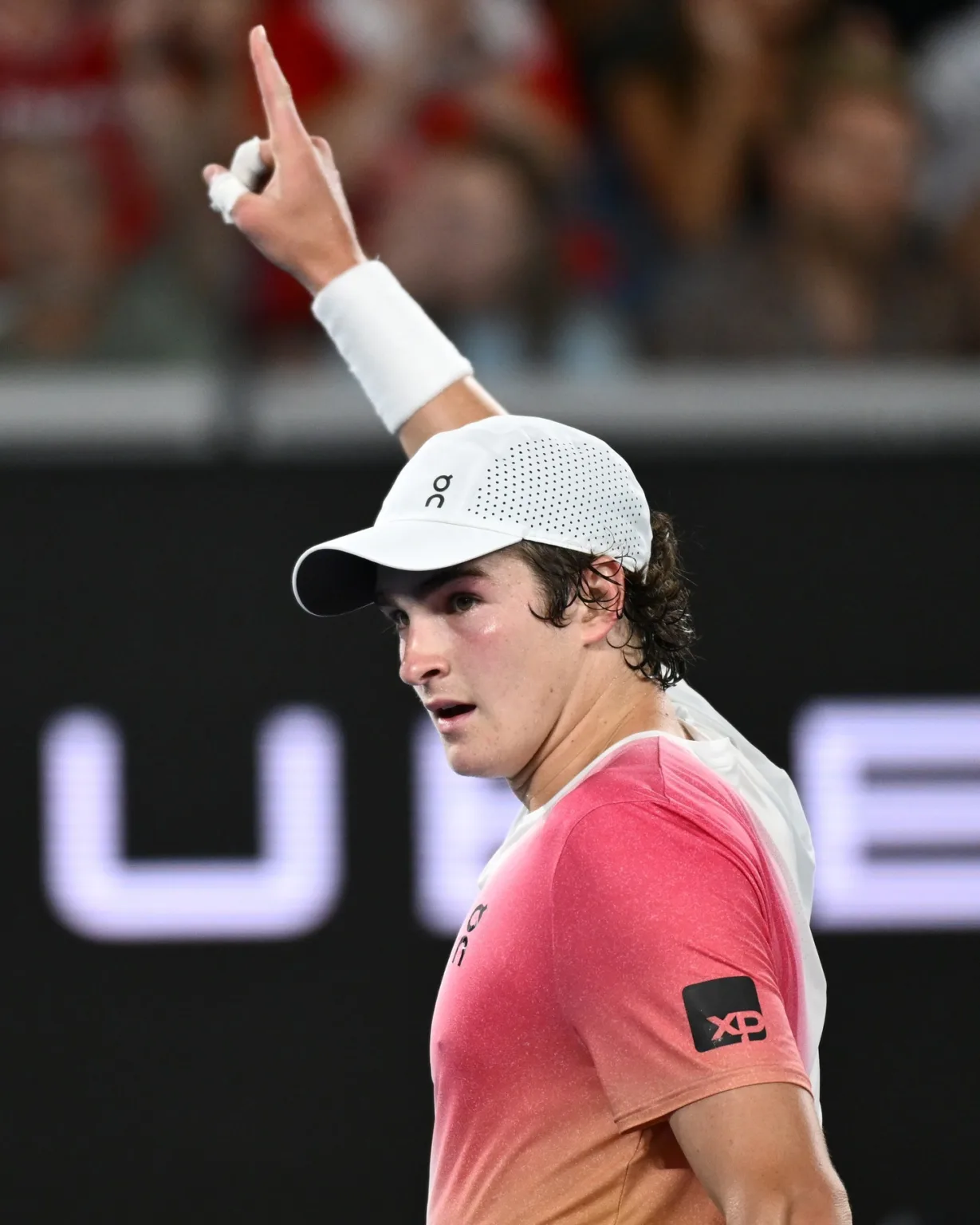 João Fonseca joga hoje (11) no Masters 1000: veja horário e onde assistir