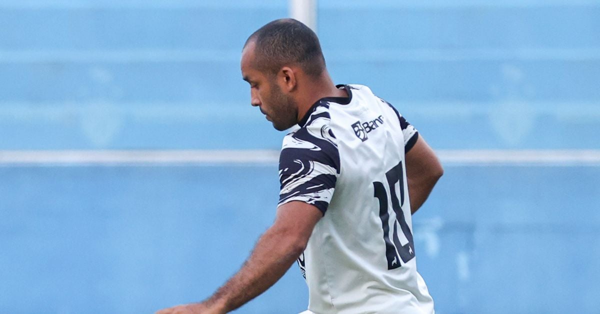 De volta, Edinho quer ajudar Paysandu a quebrar jejum