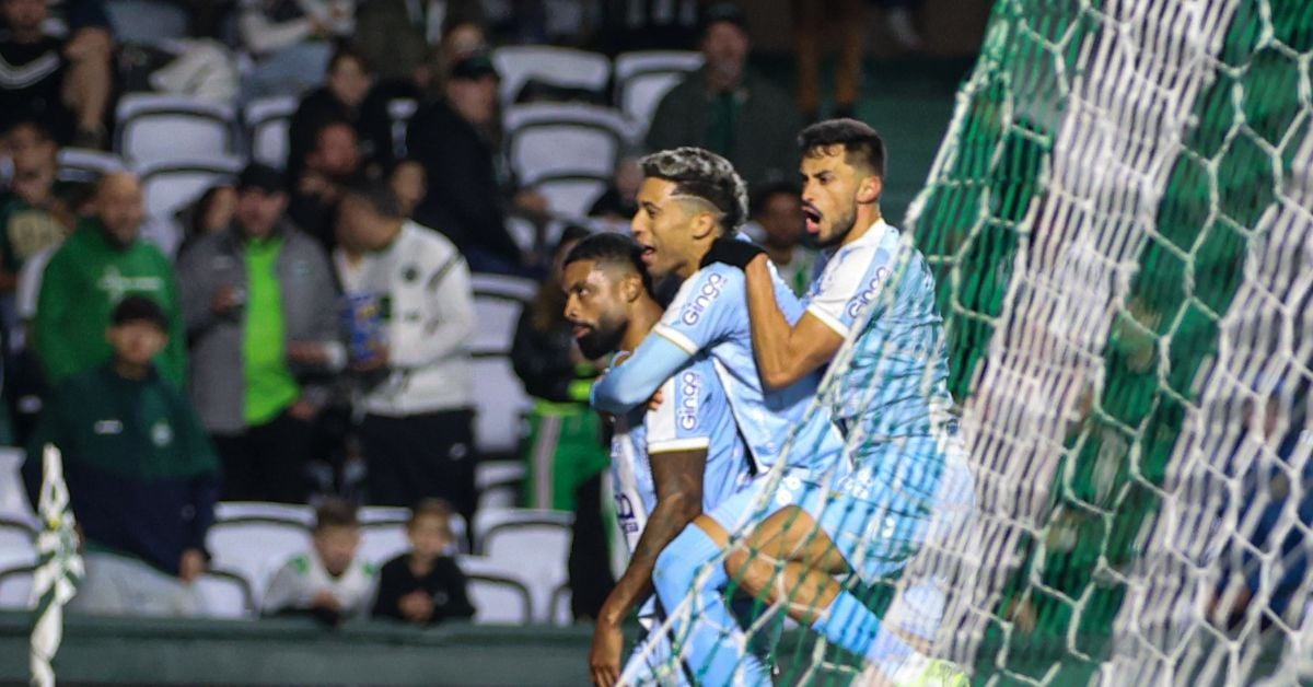 Equilíbrio entre defesa e ataque fez o Papão evoluir na Série B